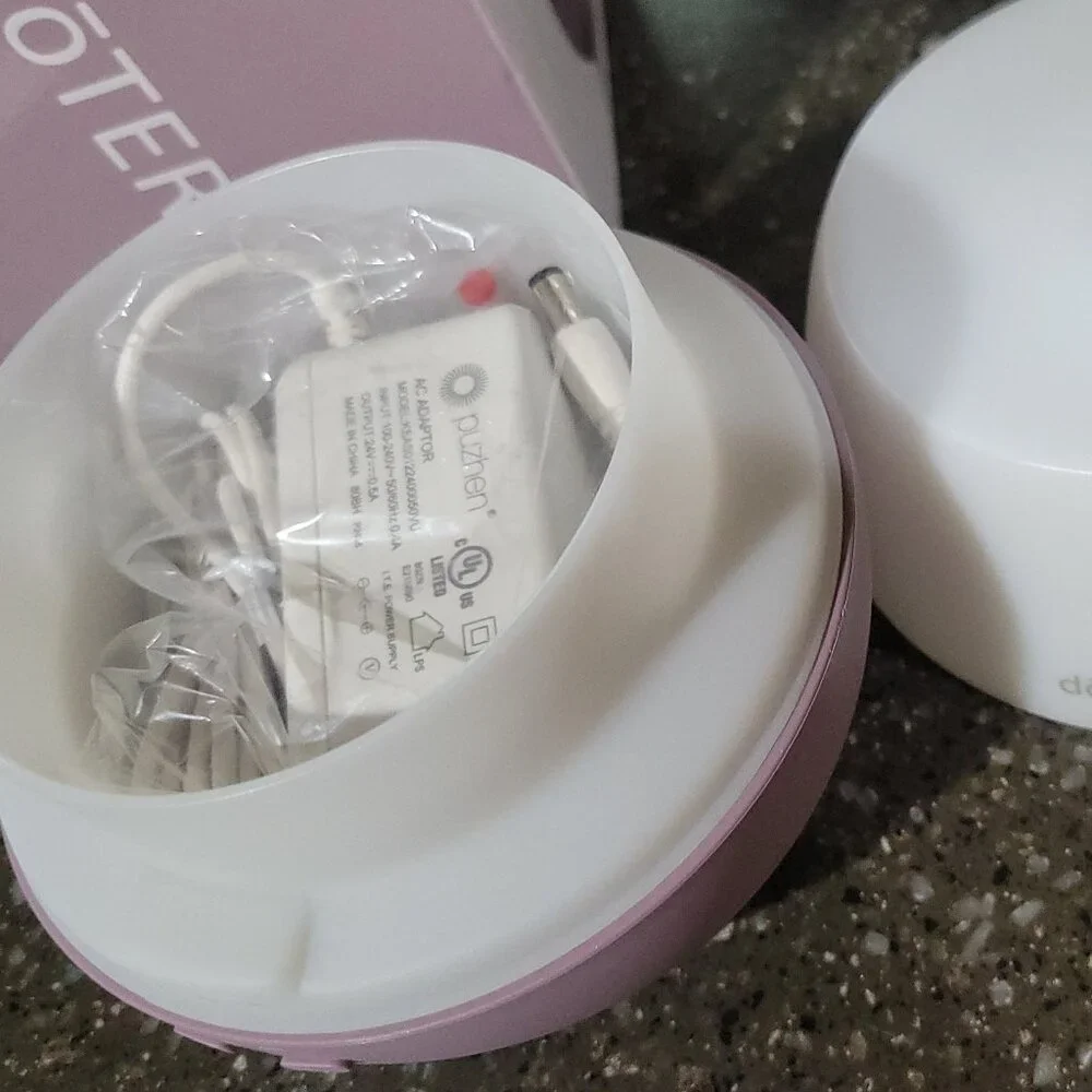 doTERRA petal diffuser (New in Box)